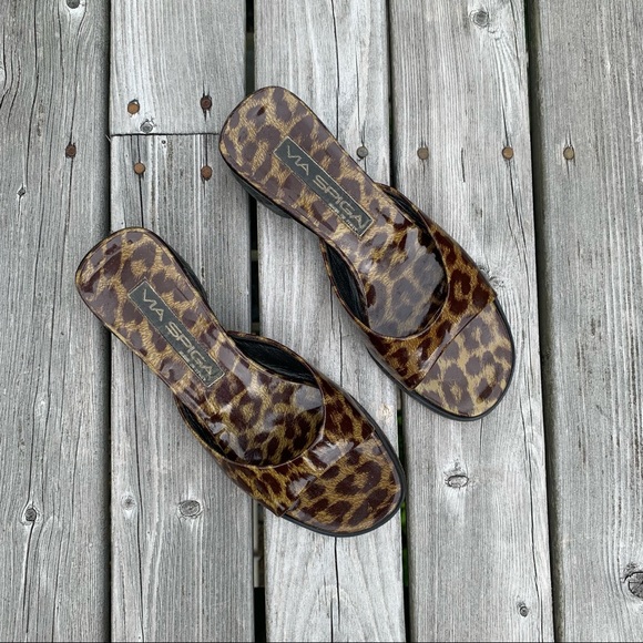 Via Spiga Leopard Print Open Toe Slides - Picture 2 of 7